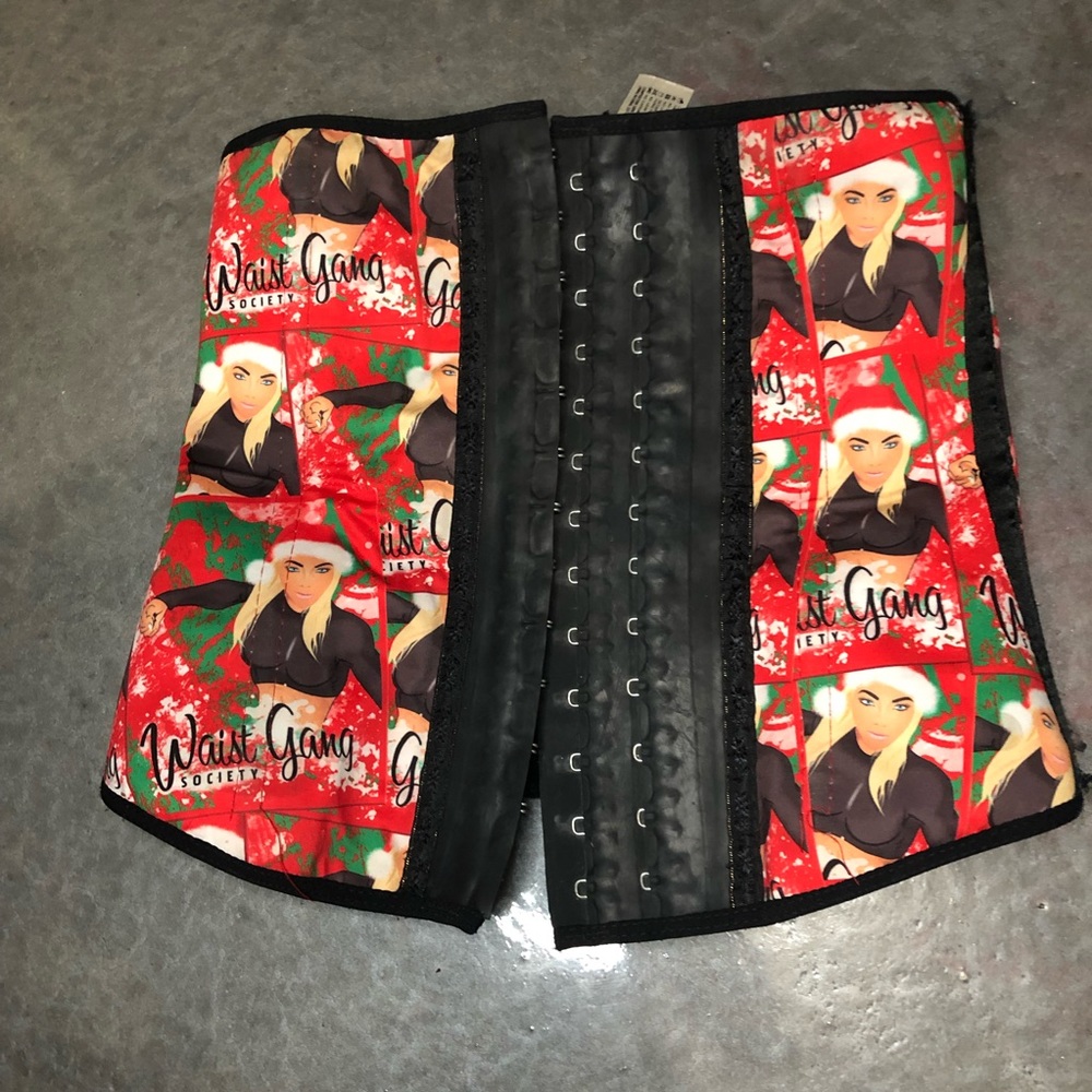 Waist trainer